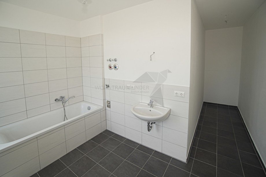 Detail Bad und Abstellraum Etagenwohnung Chemnitz