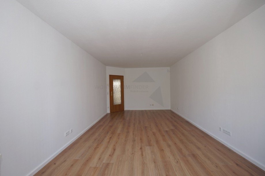 Wohnzimmer (Muster) Etagenwohnung Zwickau / Schedewitz