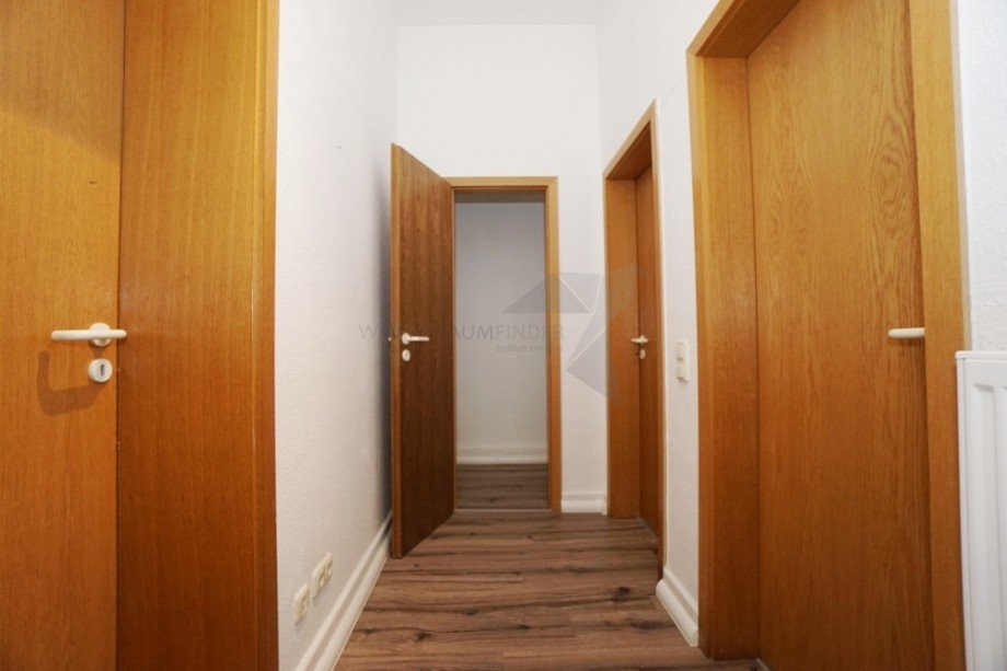 Flur mit Abstellraum Erdgeschosswohnung Zwickau