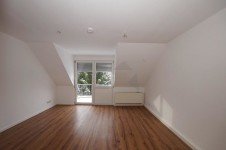 Hauptbild 2-Raum-Wohnung mit Balkon, Tageslichtbad und Stellplatz