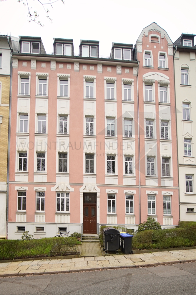 Ansicht Stra�enseite Dachgeschosswohnung Chemnitz
