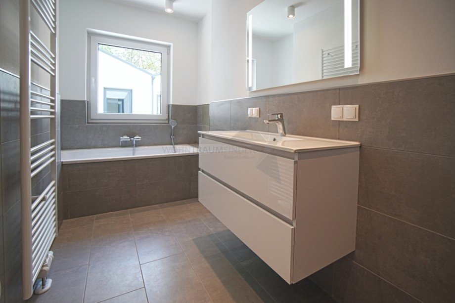 Masterbad Doppelhaush�lfte Chemnitz