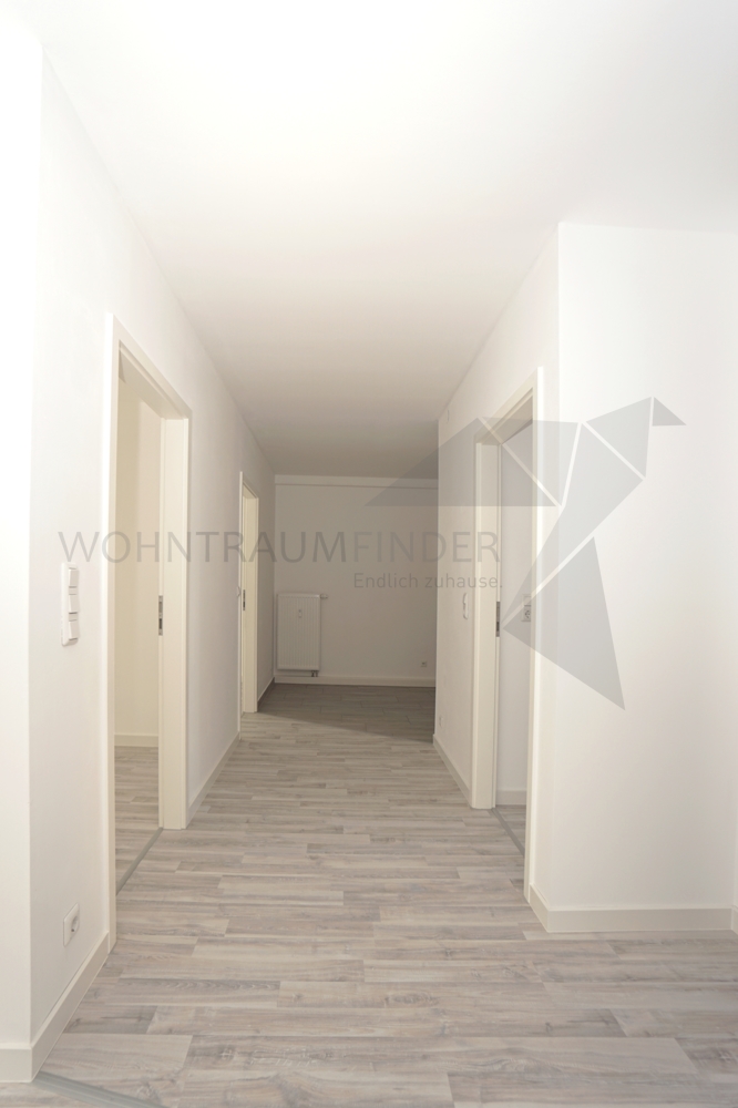 Flur Etagenwohnung Chemnitz / Lutherviertel
