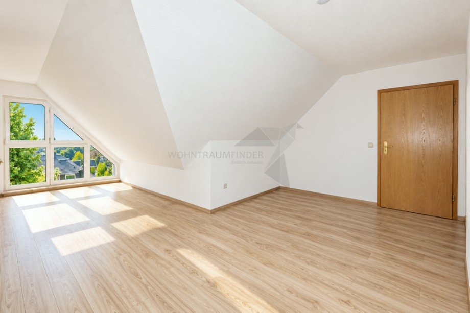 Schlafzimmer Obergeschoss 1 Maisonettewohnung Chemnitz