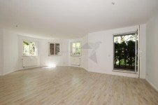 Hauptbild Ger�umige 3-Raum-Terrassenwohnung mit Au�enverschattung an allen Fenstern