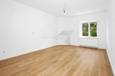 Hauptbild !! Erstbezug nach Sanierung !! Coole 2 Raum EG-Whg. mit Balkon und Tageslichtbad