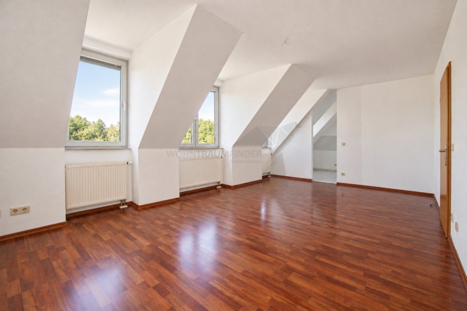 Wohnzimmer I Dachgeschosswohnung Chemnitz