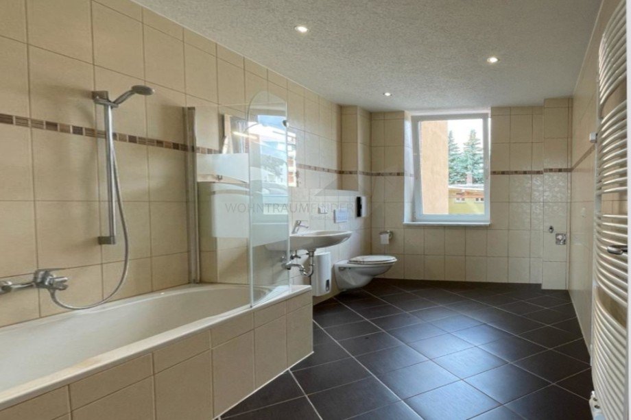Bad Etagenwohnung Zwickau
