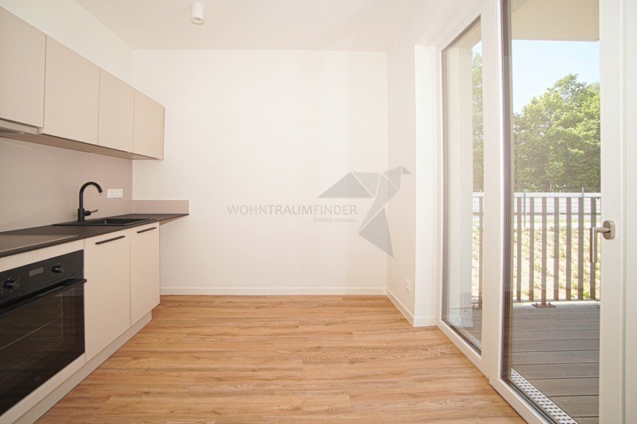 Koch-Essbereich mit EBK und Balkon Etagenwohnung Chemnitz