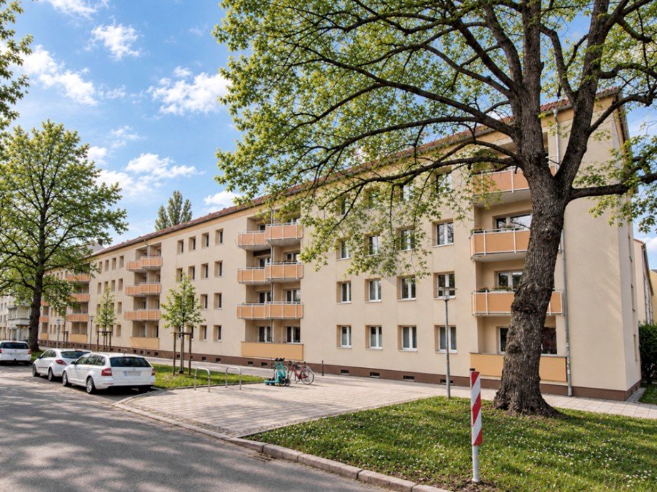 Objektansicht Stra�enseite Etagenwohnung Chemnitz
