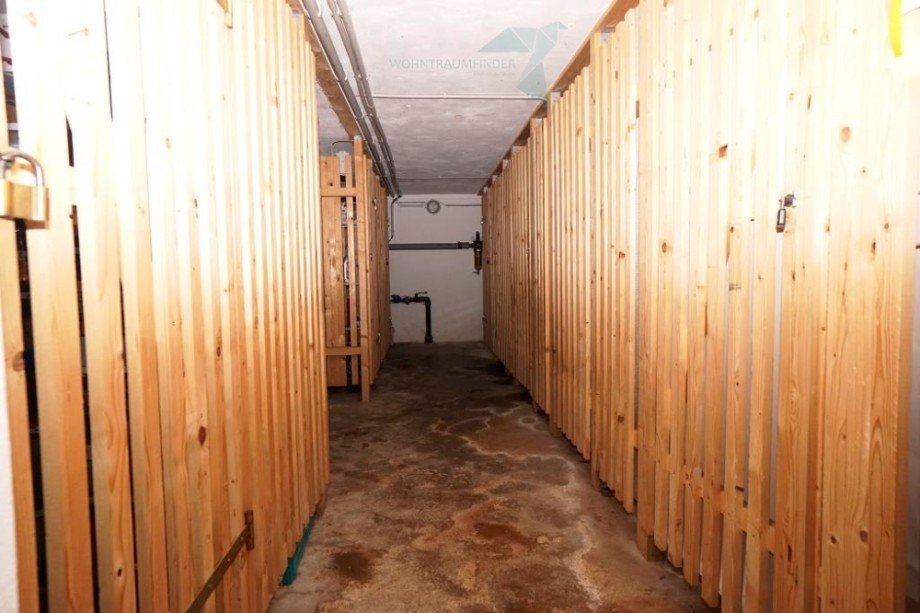 Kellerabteile Etagenwohnung Burkhardtsdorf, Erzgebirgskreis