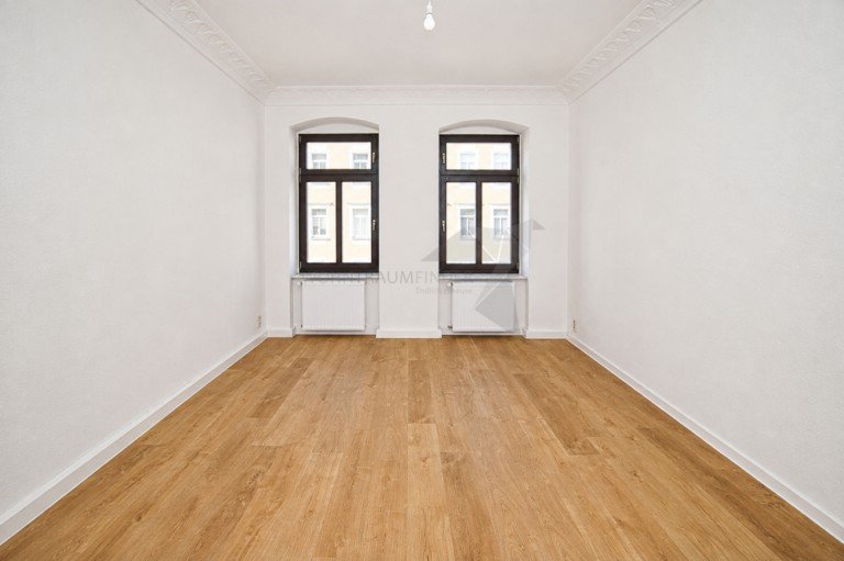 Wohnzimmer Chemnitz / Bernsdorf Etagenwohnung Helle 3 Raum Wohnung mit Stuckdecke und Balkon !! WG geeignet !!