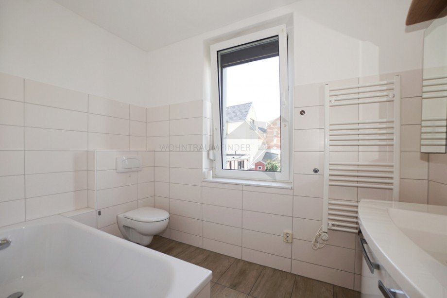 Badezimmer 1.OG Maisonettewohnung Zwickau