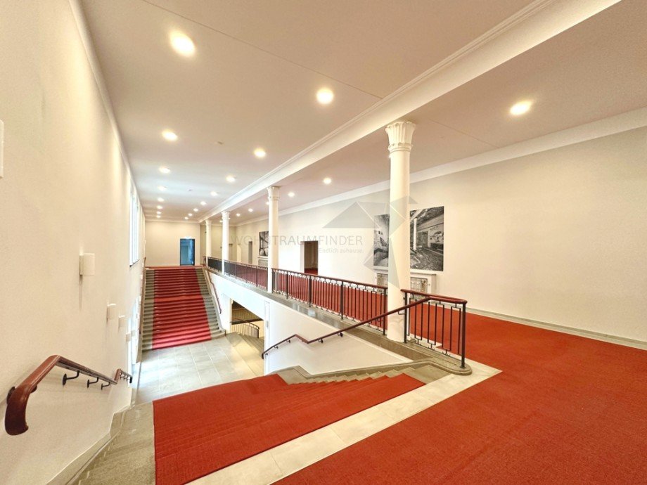 Treppenhaus 1.OG Etagenwohnung Chemnitz