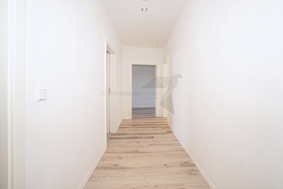 Flur Etagenwohnung Chemnitz / Hilbersdorf