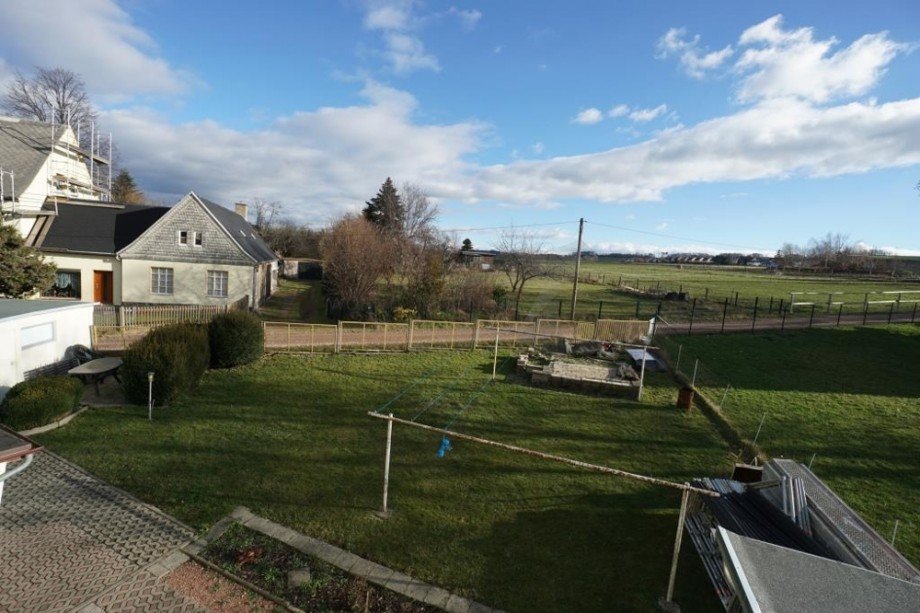 Ausblick zum Garten Etagenwohnung Neukirchen/Erzgebirge / Adorf/Erzgebirge