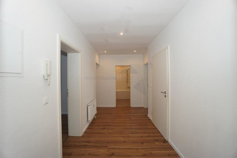 Flur Dachgeschosswohnung Zwickau