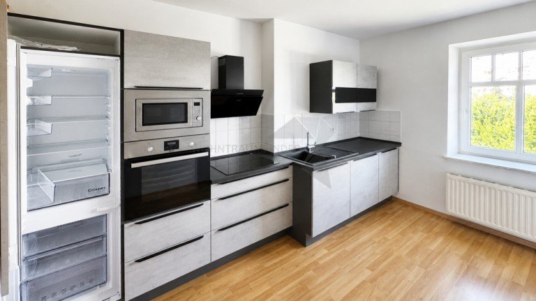 K�che mit Einbauk�che Chemnitz Maisonettewohnung Romantische 3-Raum-Maisonette-Wohnung mit Tageslichtbad, G�ste-WC und Einbauk�che in C-Ebersdorf