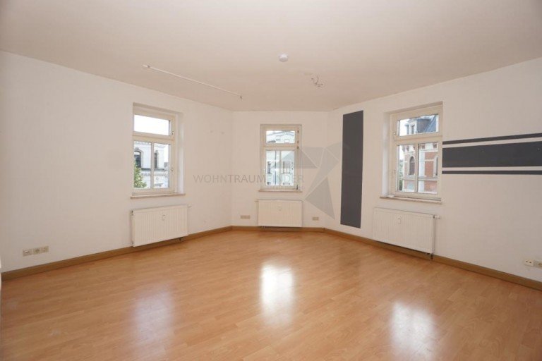 Wohnzimmer Zwickau Dachgeschosswohnung Romantische 4-Raum-Dachgeschoss-Wohnung