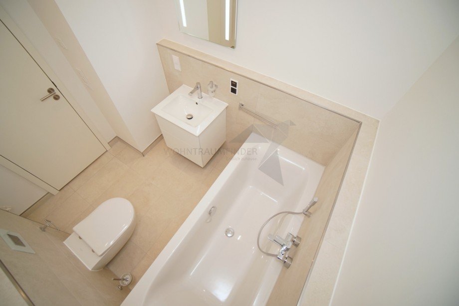 Detail G�stebad Etagenwohnung Chemnitz
