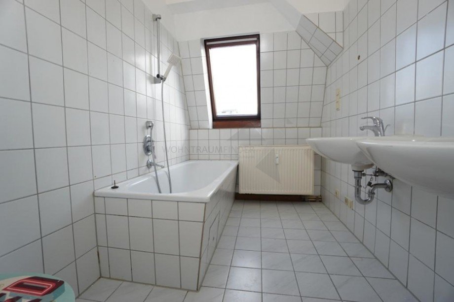 Badezimmer Dachgeschosswohnung Zwickau