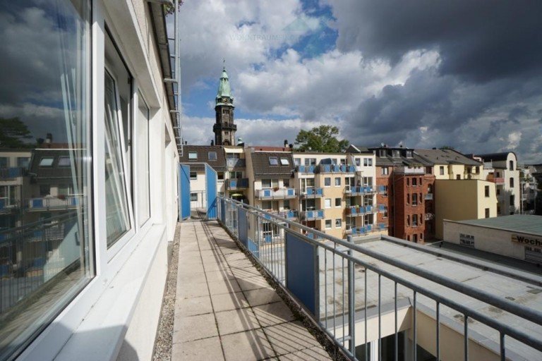 Balkon Zwickau Etagenwohnung Gem�tliche 2-Raum-Wohnung mit Balkon, Aufzug und bodentiefer Dusche!