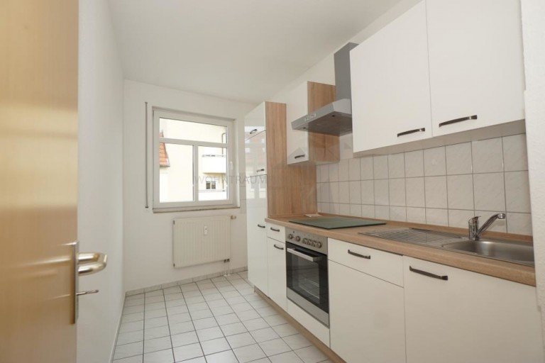 K�che Zwickau Etagenwohnung Gro�e, helle 3-Raum-Wohnung mit Einbauk�che und kleinem Balkon