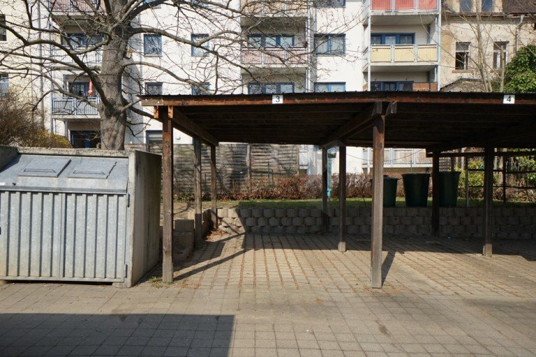 Carport 3 Zwickau Stellplatz Carport / PKW-Au�enstellplatz zu vermieten - Brunnenstra�e, Bahnhofsvorstadt Zwickau