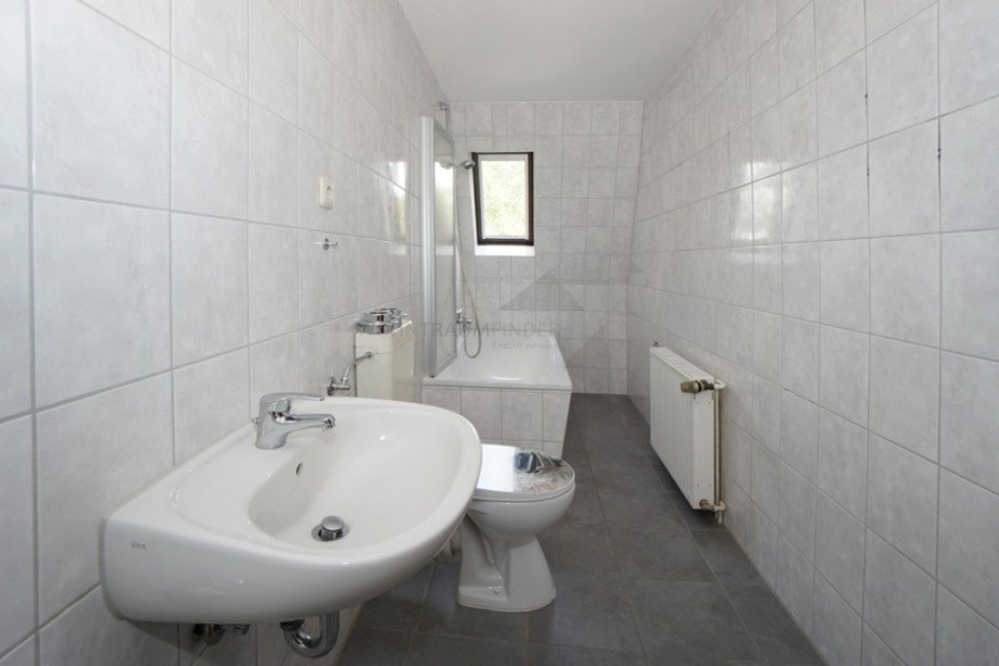 Badezimmer Dachgeschosswohnung Zwickau
