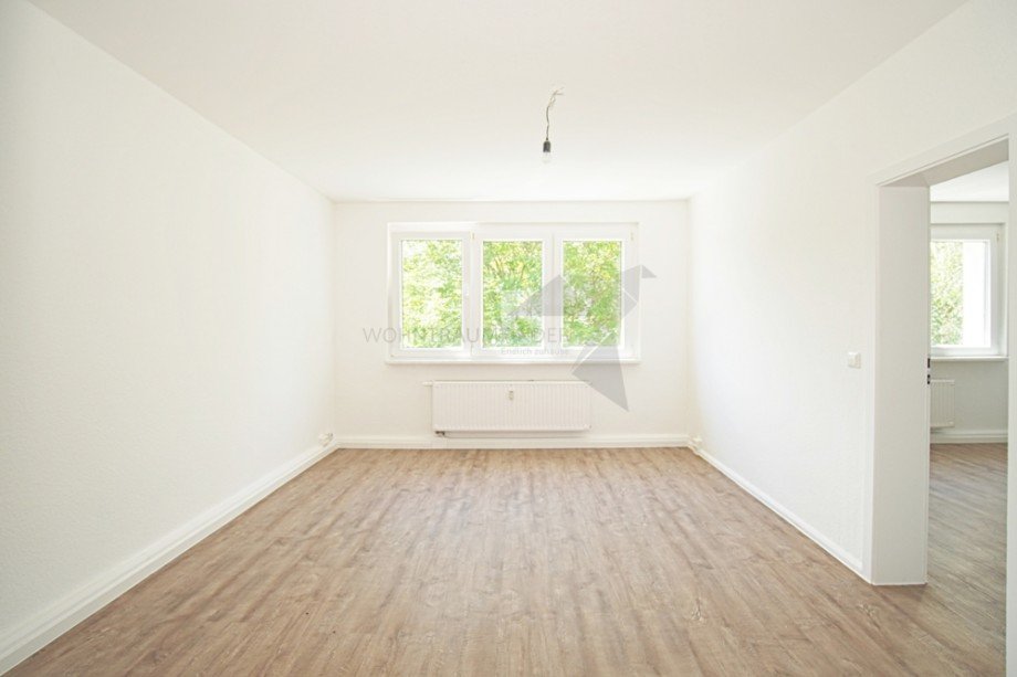 Muster Wohnzimmer Etagenwohnung Chemnitz - Ebersdorf, Chemnitz
