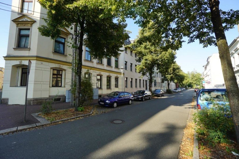 Stra�enansicht Dachgeschosswohnung Zwickau