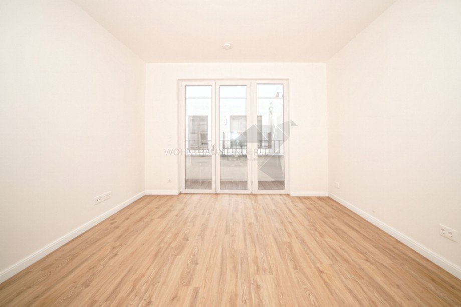 Muster Wohn-Koch-Essbereich mit Balkonzugang Etagenwohnung Chemnitz