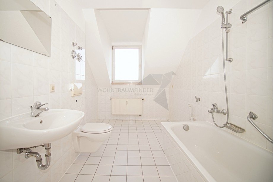 Tageslichtbad Dachgeschosswohnung Chemnitz / Schlo�chemnitz