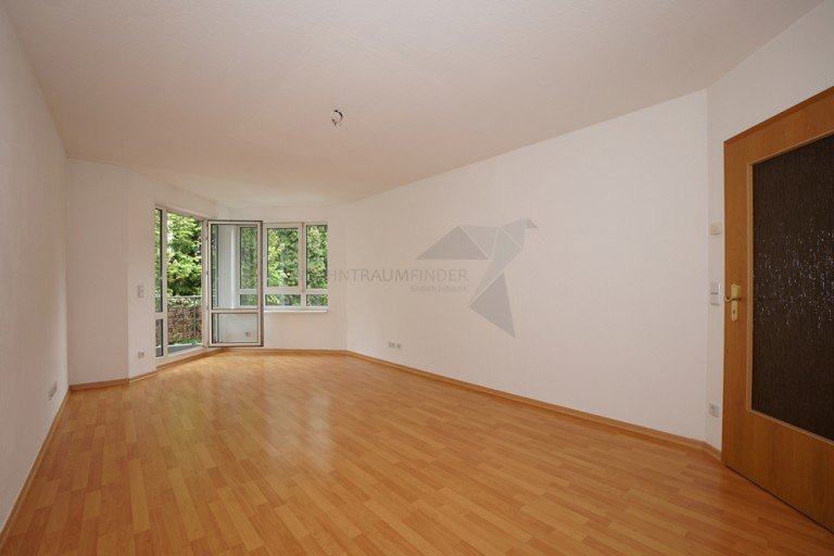Wohnzimmer Zwickau / Schedewitz Etagenwohnung 2-Raum-Wohnung mit Fu�bodenheizung, Wanne, Dusche und Balkon
