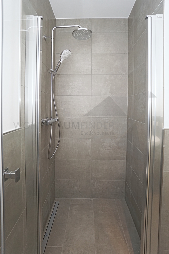 Detail Dusche Doppelhaush�lfte Chemnitz