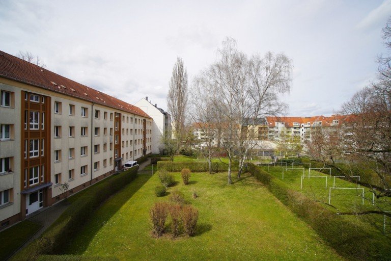 Ausblick Chemnitz Etagenwohnung ++ EBK inklusive ++ Moderne 3-Raum-Wohnung mit Balkon und Tageslichtbad