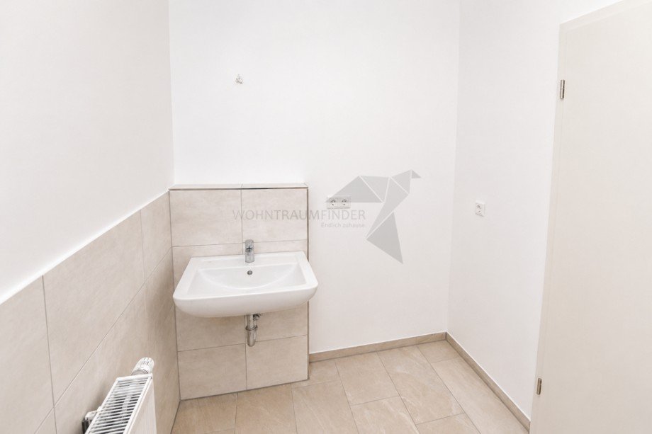 Badezimmer III Etagenwohnung Chemnitz