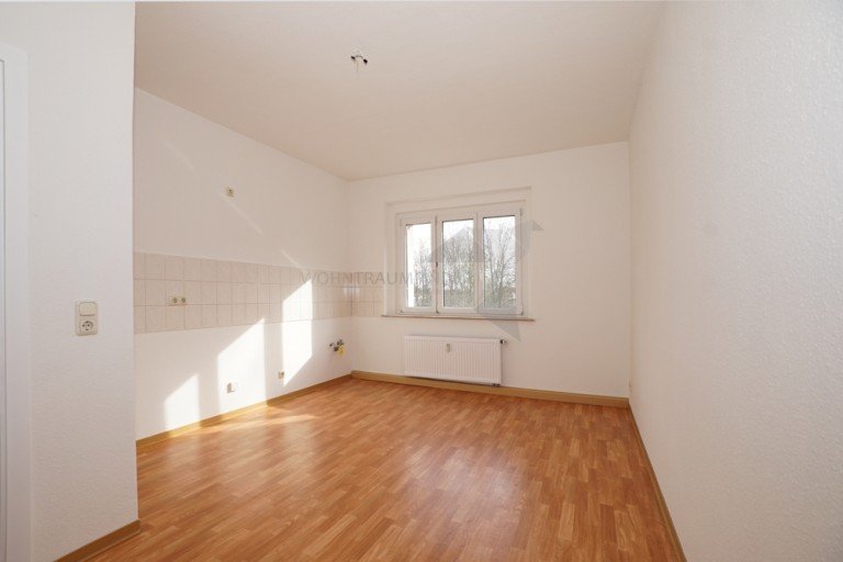 K�che Zwickau Etagenwohnung NEUE Einbauk�che in sanierter 2-Zimmer-Wohnung