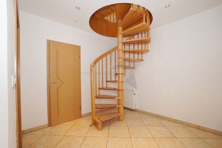 Wendeltreppe ins 1.OG Maisonettewohnung Zwickau
